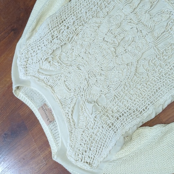 Off-white crochet sweater size small knit scoop neck, Philosophy Republic - Picture 2 of 7